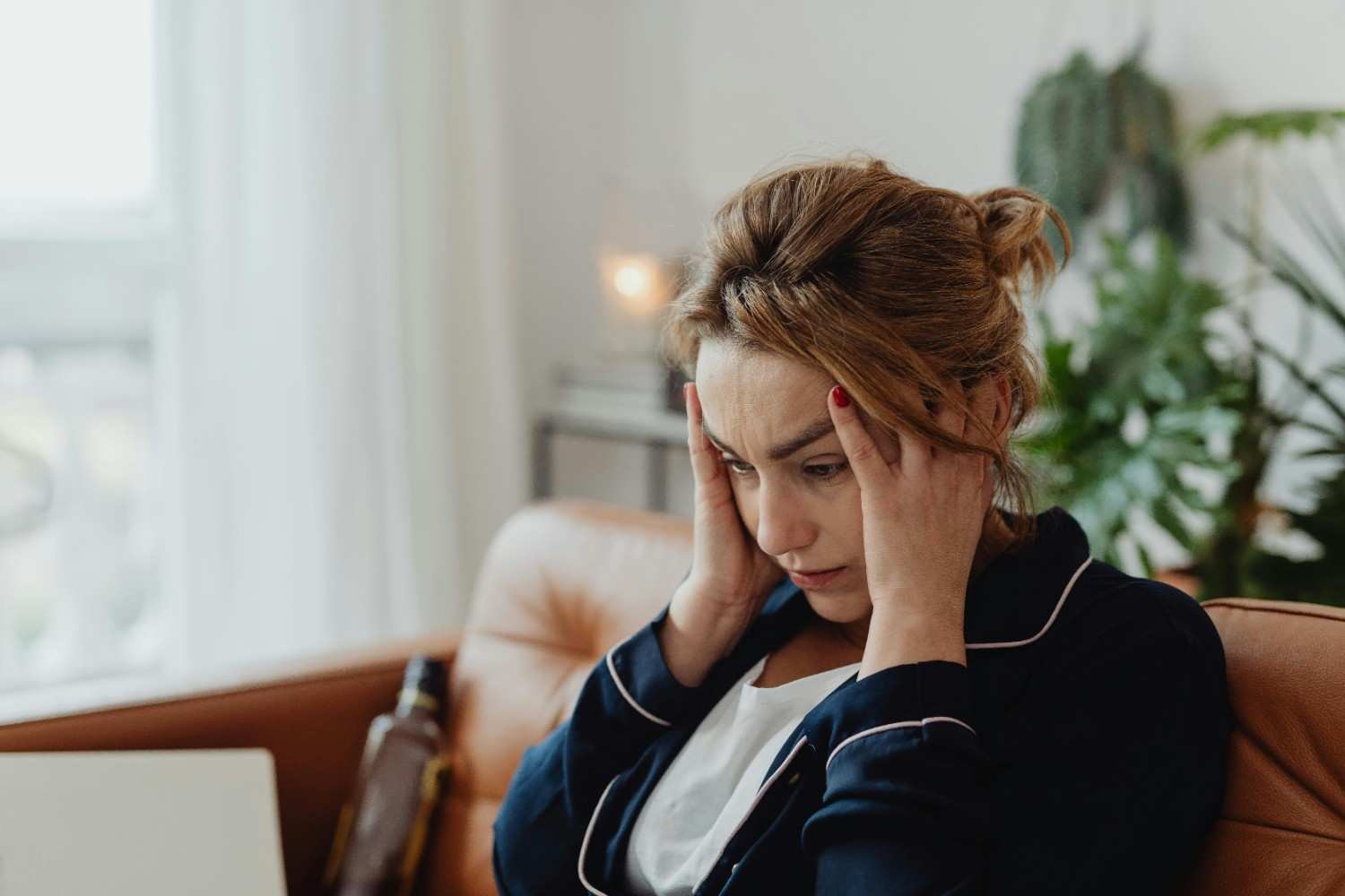 Migraine in Menopause: What to Expect and How to Manage It